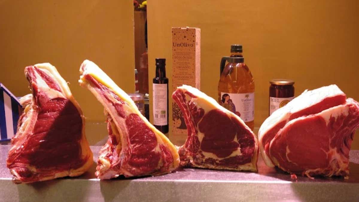 Dónde comer la mejor carne en Cantabria: los mejores asadores